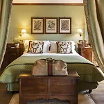 Hermitage Relais & Chateaux Брей-Червінія