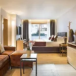 Hermitage Relais & Chateaux 5*