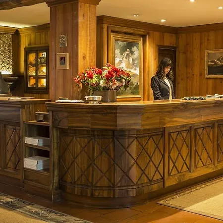 Готель Hermitage Relais & Chateaux 5*