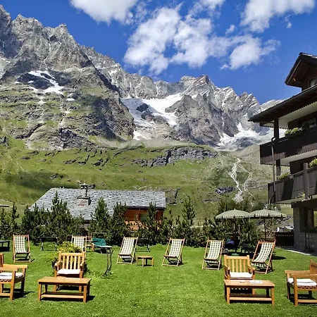 Hermitage Relais & Chateaux 5*