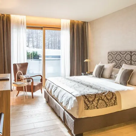 Готель Hermitage Relais & Chateaux Брей-Червінія