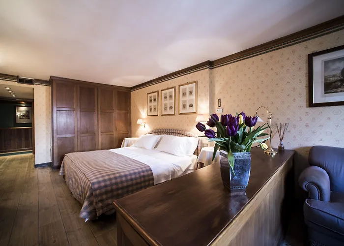 Отель Hermitage Relais & Chateaux Брей-Червиния