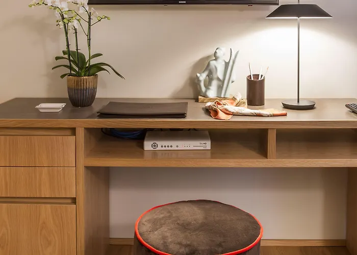 Hermitage Relais & Chateaux 5* Брей-Червінія