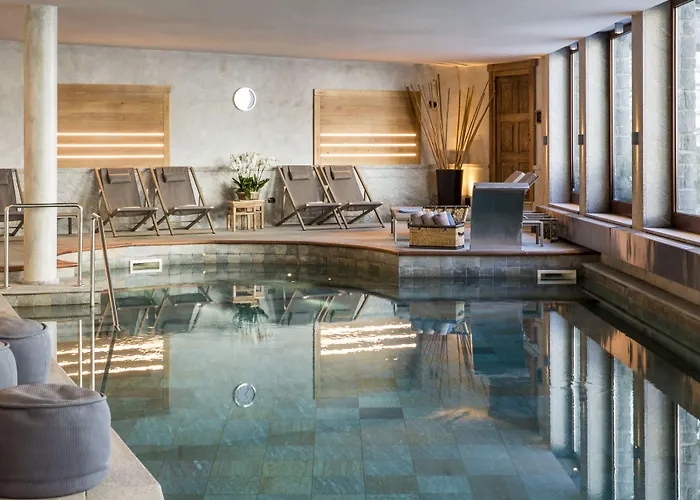 Hermitage Relais & Chateaux Отель