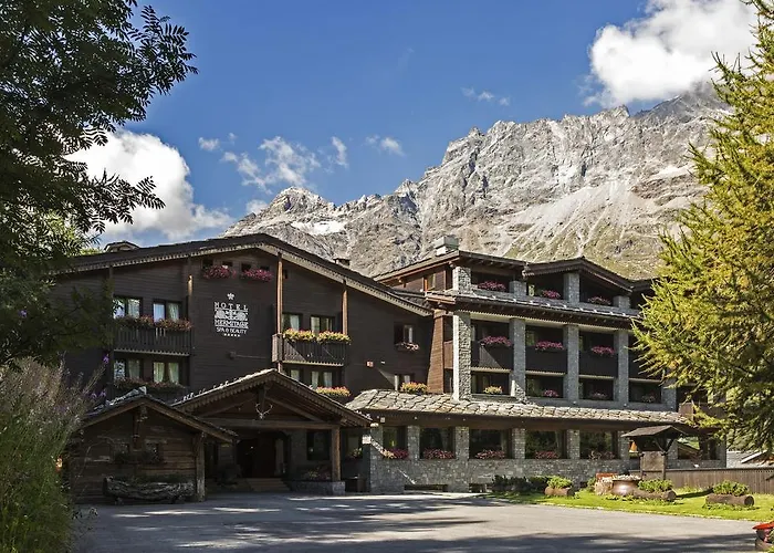 فندق Hermitage Relais & Chateaux